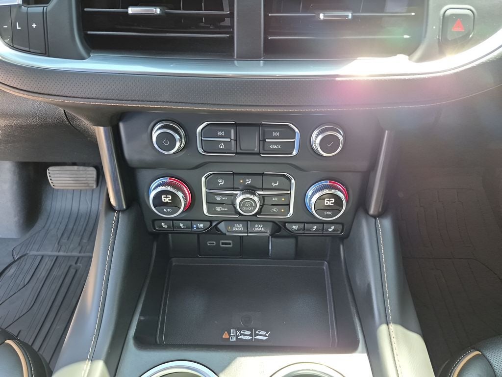 2024 GMC Yukon AT4