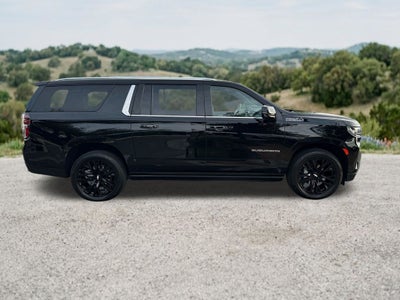 2023 Chevrolet Suburban High Country