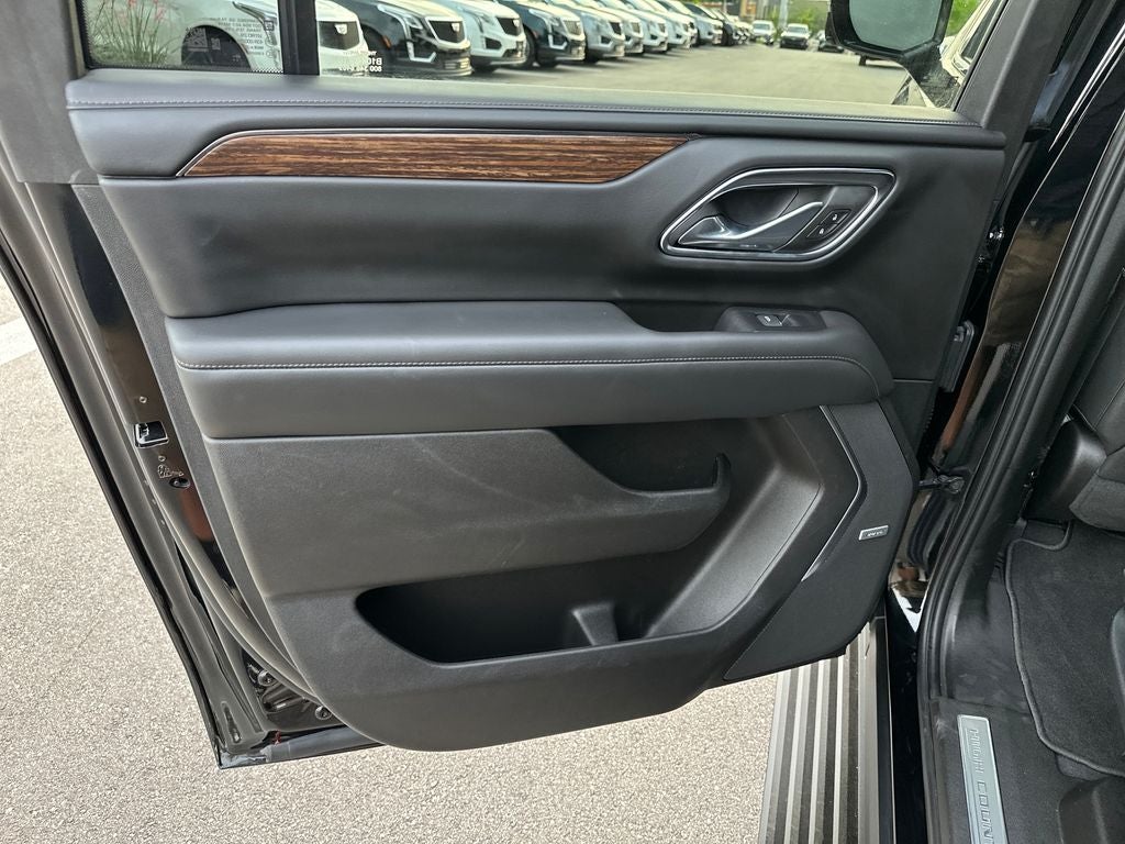 2023 Chevrolet Suburban High Country