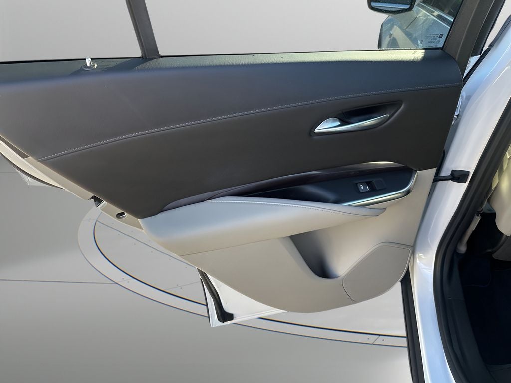 2022 Cadillac XT4 Luxury