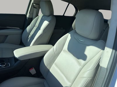 2022 Cadillac XT4 Luxury