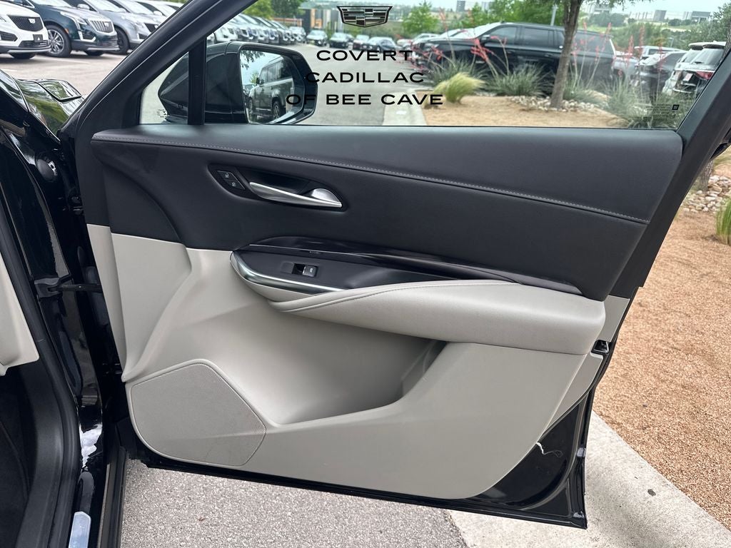 2023 Cadillac XT4 Luxury