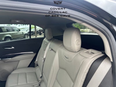 2023 Cadillac XT4 Luxury