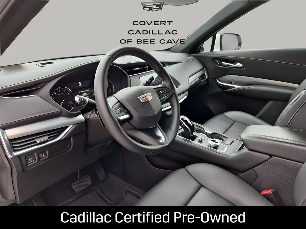 2021 Cadillac XT4 Premium Luxury