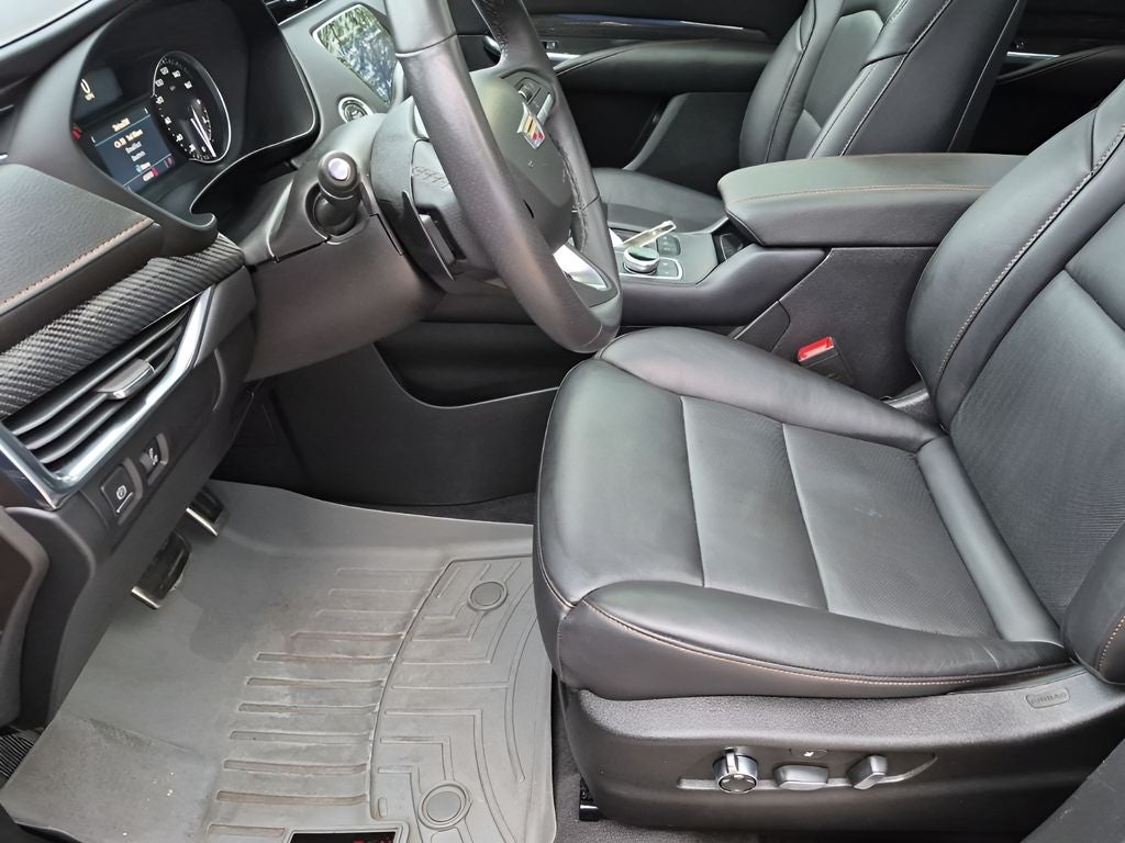 2023 Cadillac XT4 Sport