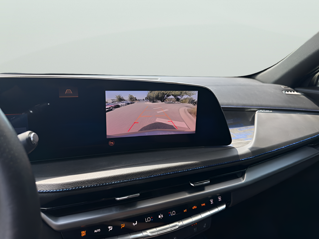 2024 Cadillac XT4 Sport