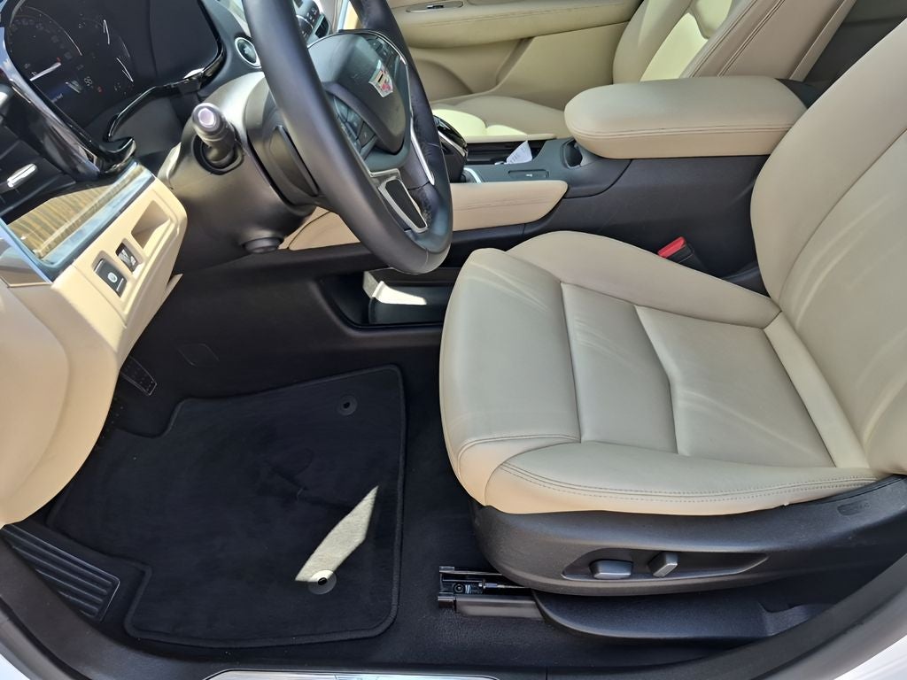 2017 Cadillac XT5 Base