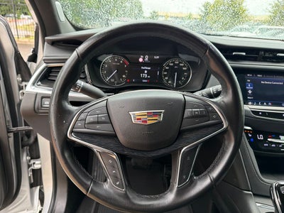 2020 Cadillac XT5 Premium Luxury