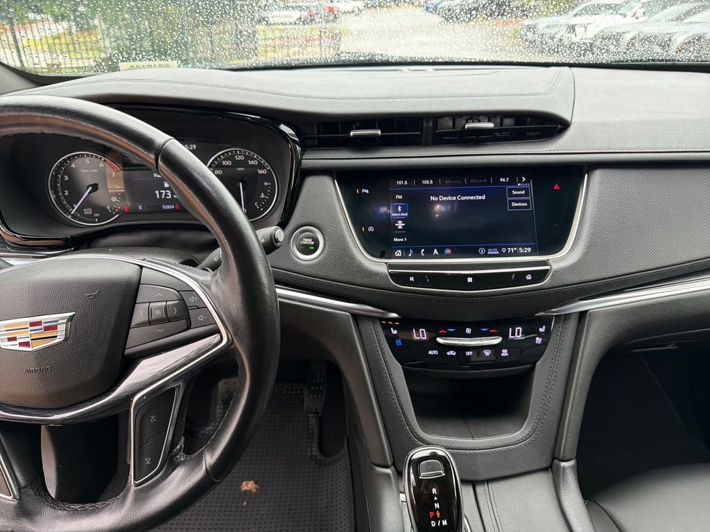 2020 Cadillac XT5 Premium Luxury