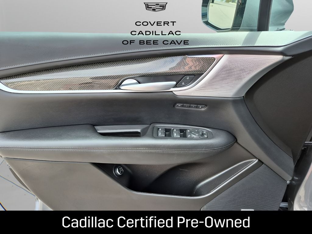 2021 Cadillac XT5 Sport