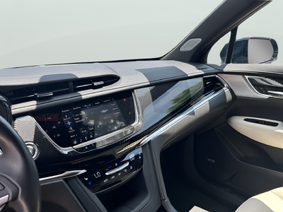2025 Cadillac XT6 Sport