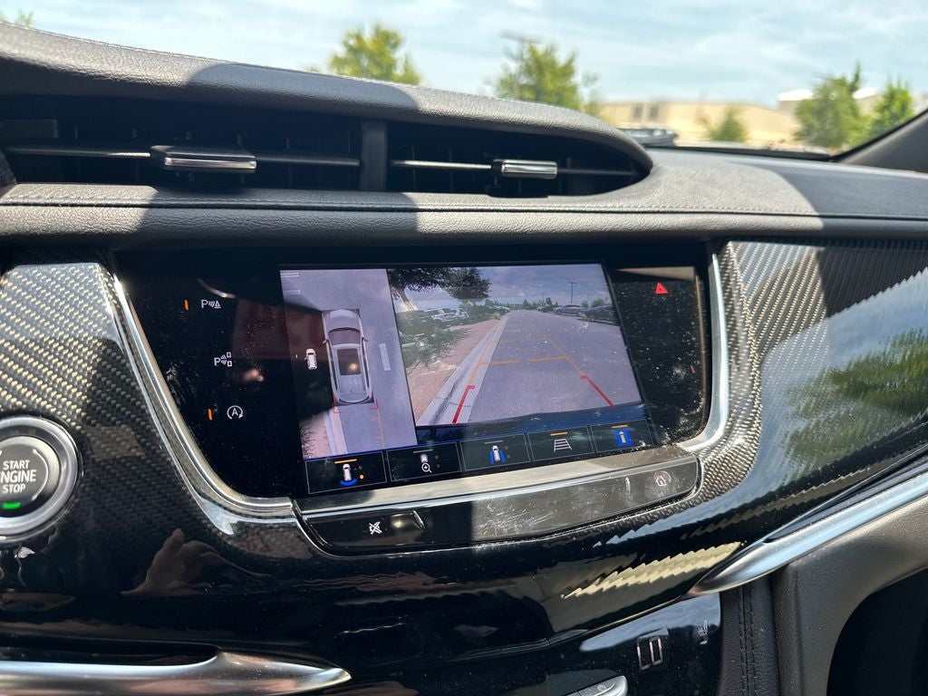 2025 Cadillac XT6 Sport