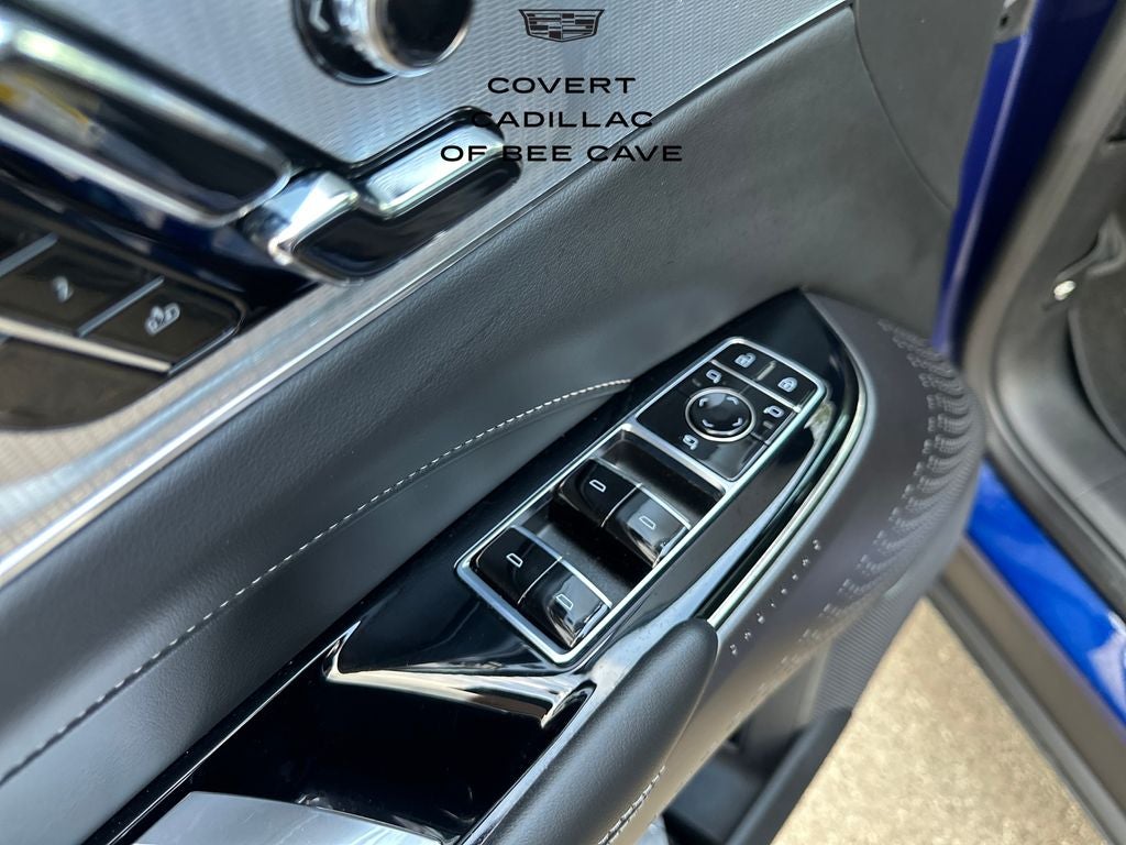 2024 Cadillac LYRIQ Tech