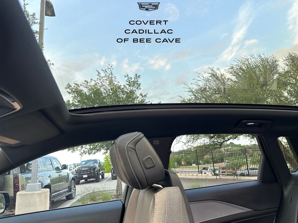 2024 Cadillac LYRIQ Tech