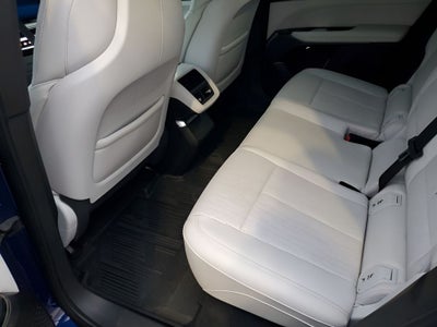 2024 Cadillac LYRIQ Luxury