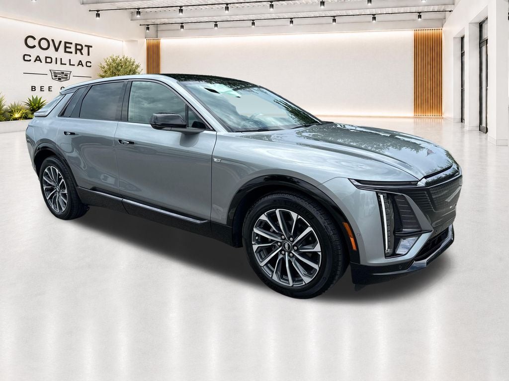 2024 Cadillac LYRIQ Sport