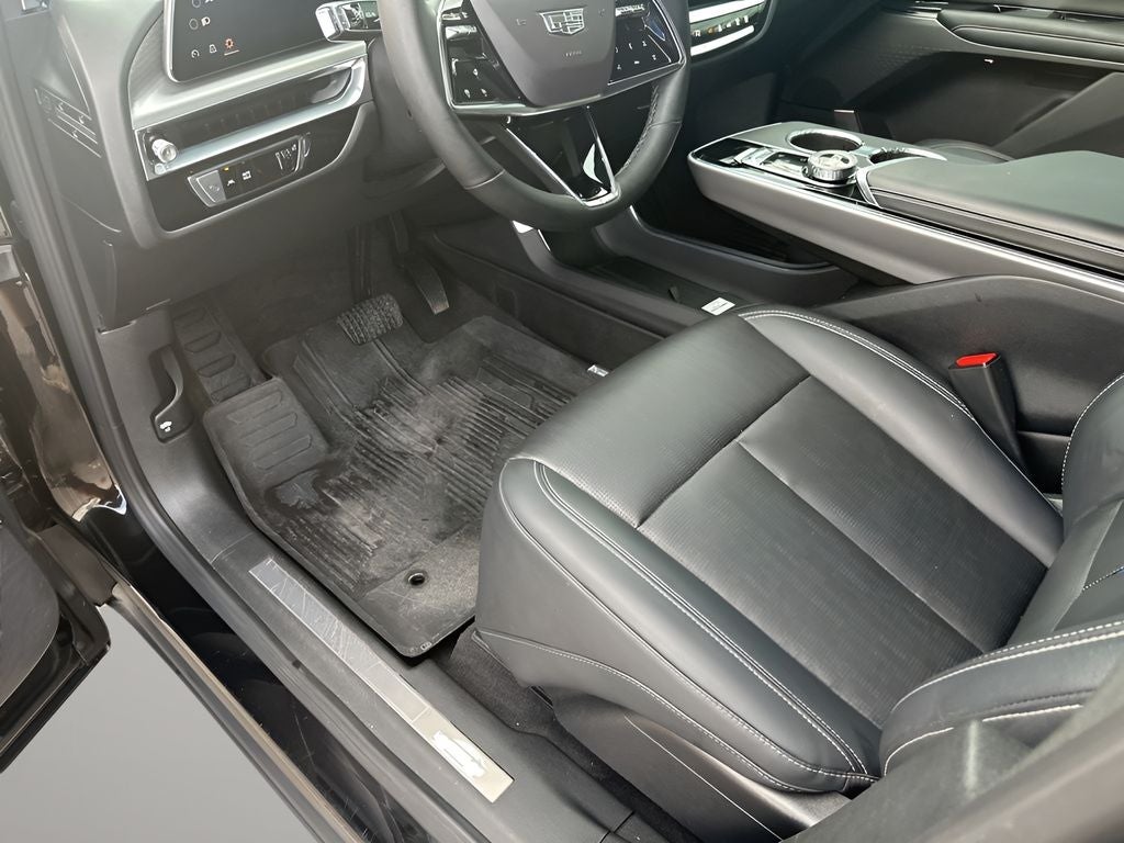 2024 Cadillac LYRIQ Sport