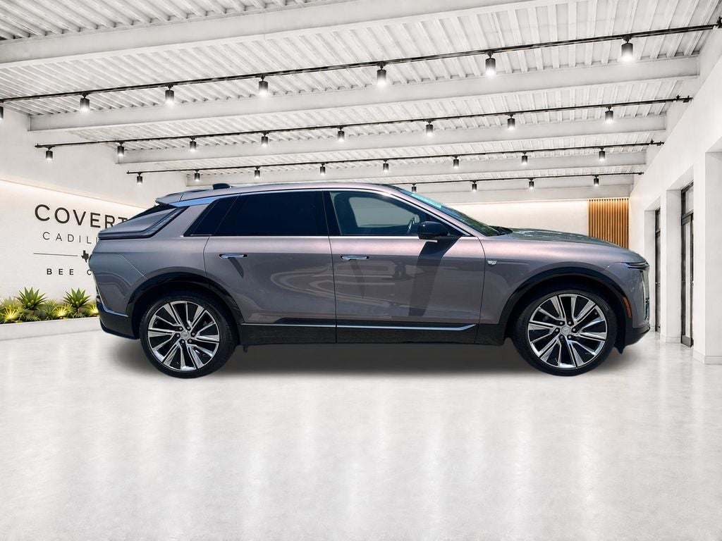 2025 Cadillac LYRIQ Luxury