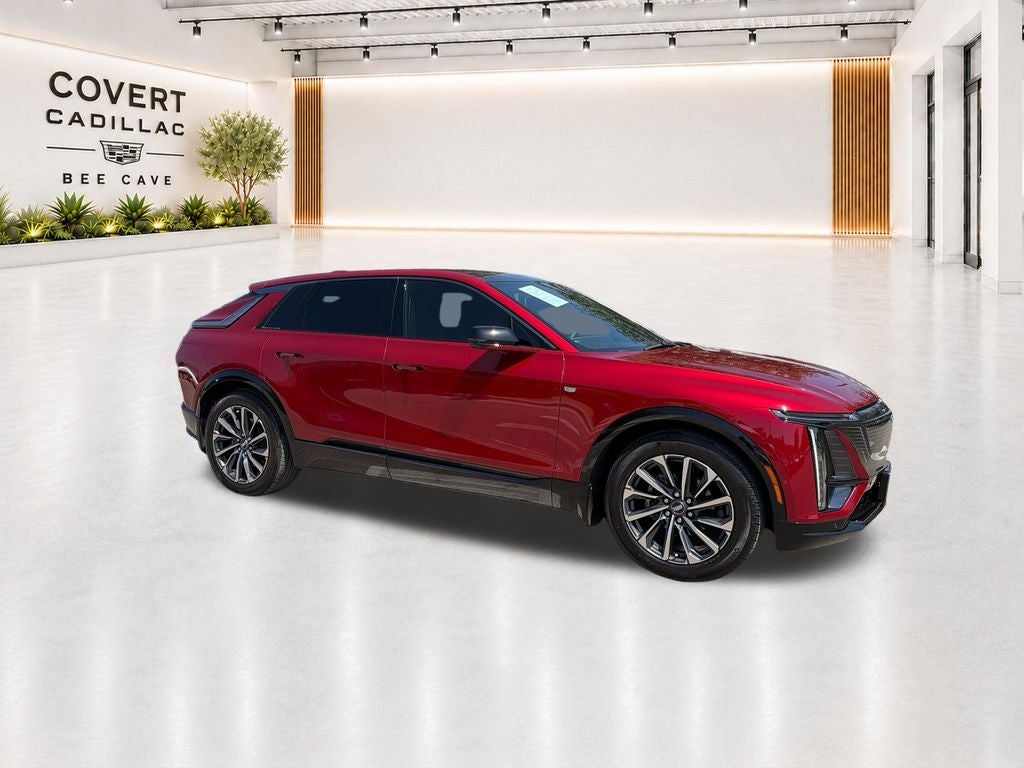 2024 Cadillac LYRIQ Sport