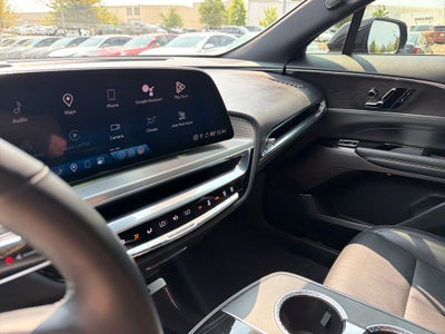 2024 Cadillac LYRIQ Sport