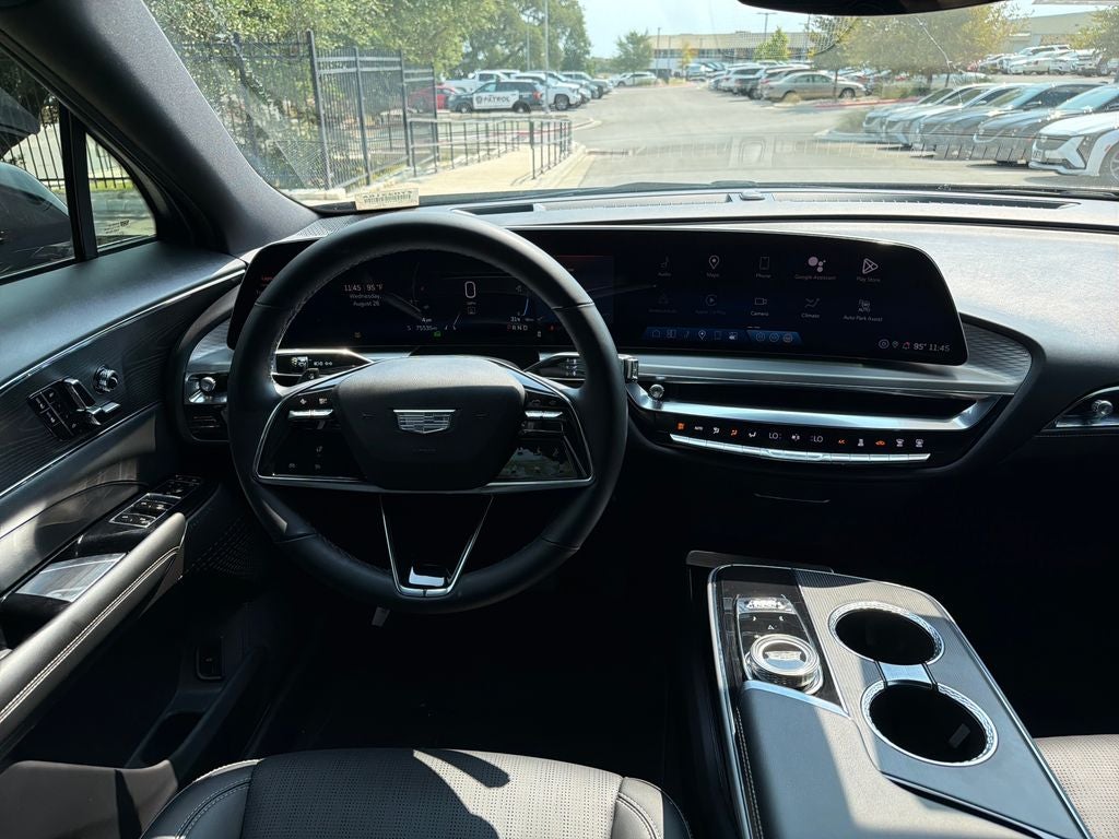 2024 Cadillac LYRIQ Sport