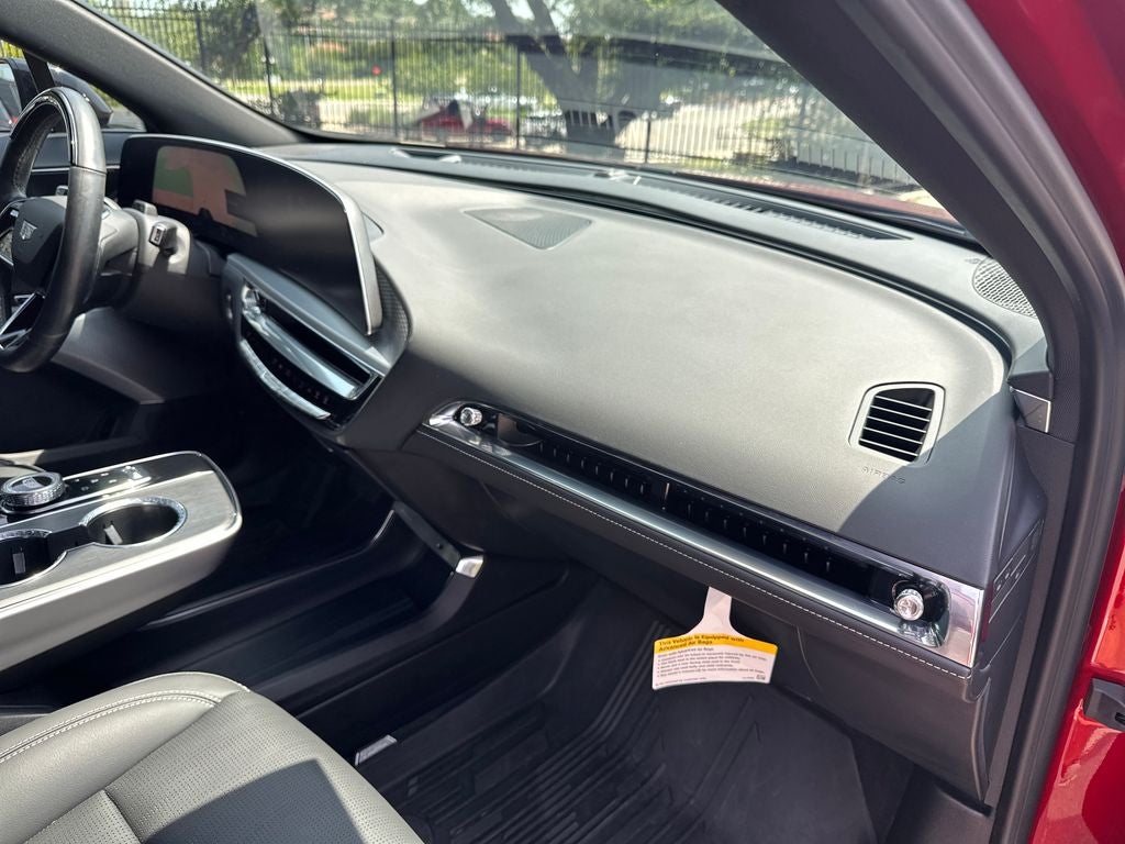 2024 Cadillac LYRIQ Sport