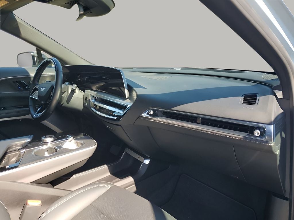 2024 Cadillac LYRIQ Sport