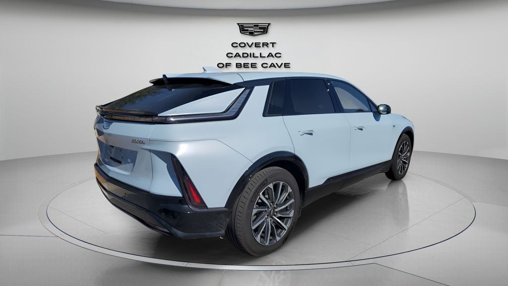 2024 Cadillac LYRIQ Sport