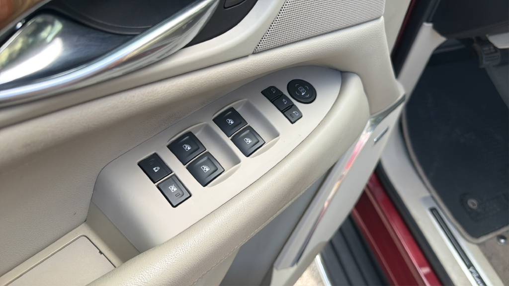 2020 Cadillac Escalade Luxury