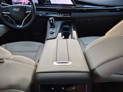 2023 Cadillac Escalade Sport