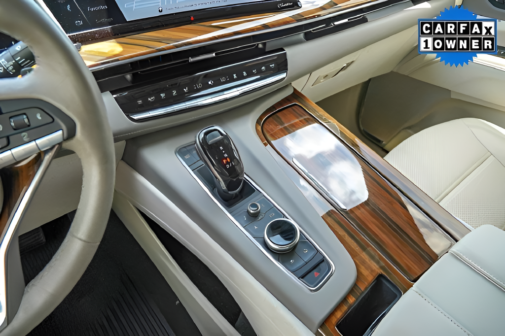 2024 Cadillac Escalade Sport Platinum