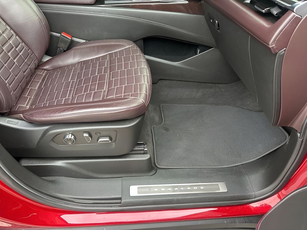 2022 Cadillac Escalade Sport Platinum