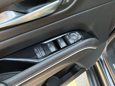 2023 Cadillac Escalade ESV Premium