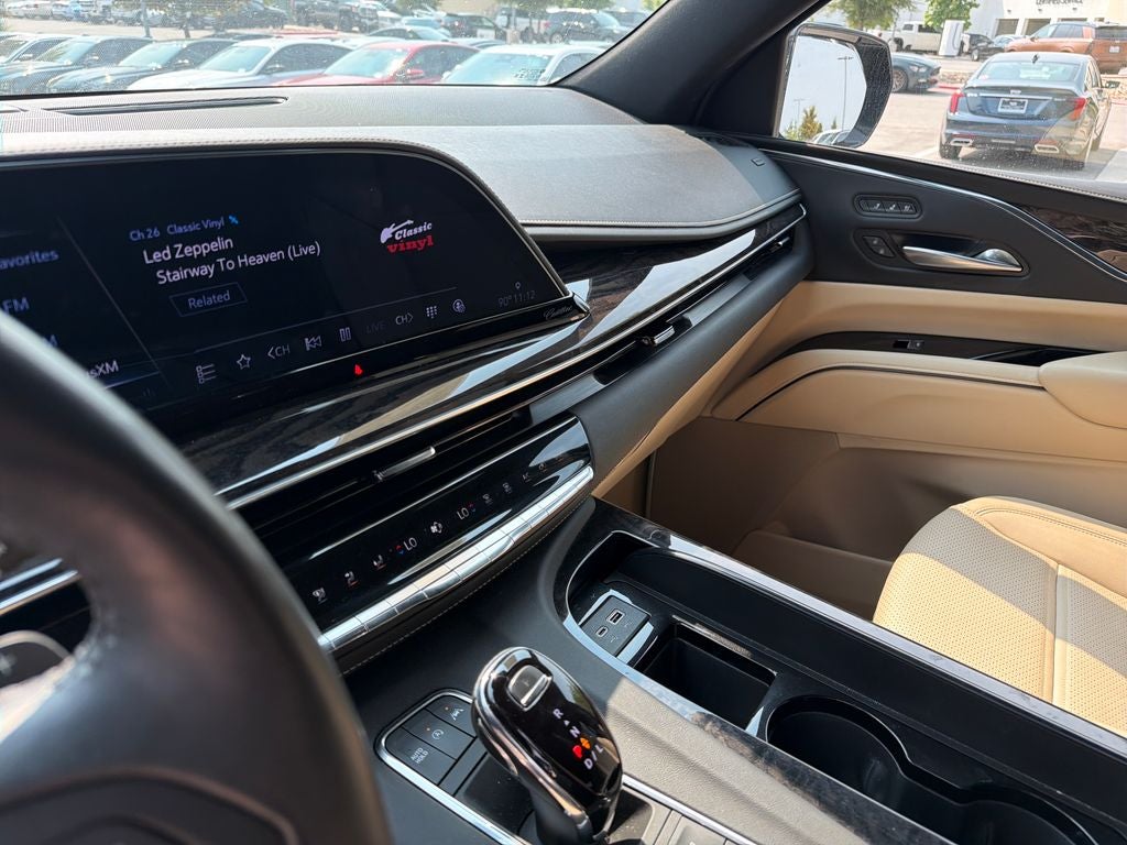 2023 Cadillac Escalade Premium Luxury