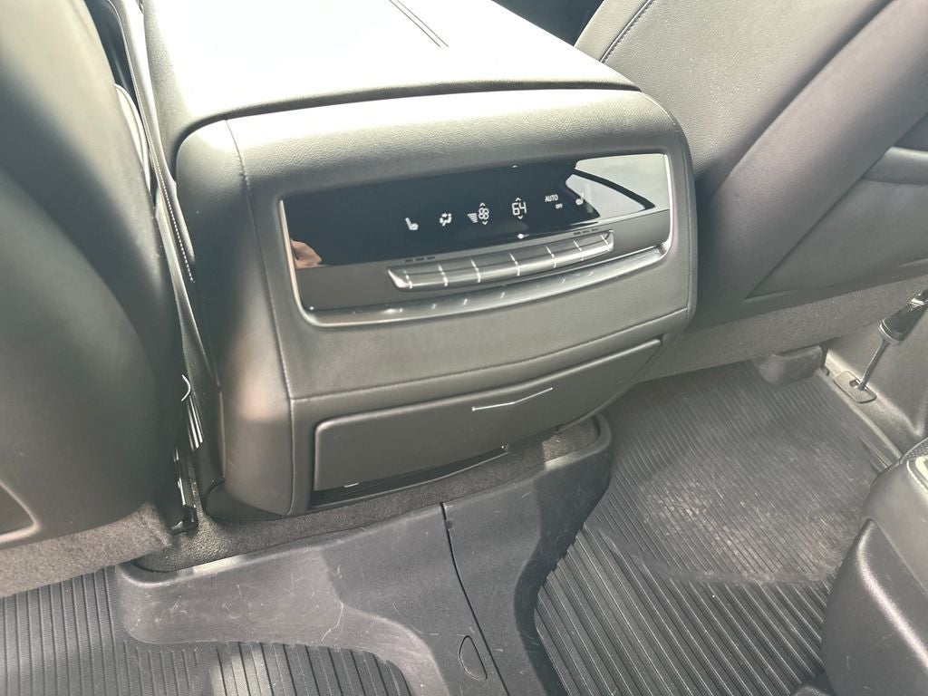 2022 Cadillac Escalade Sport