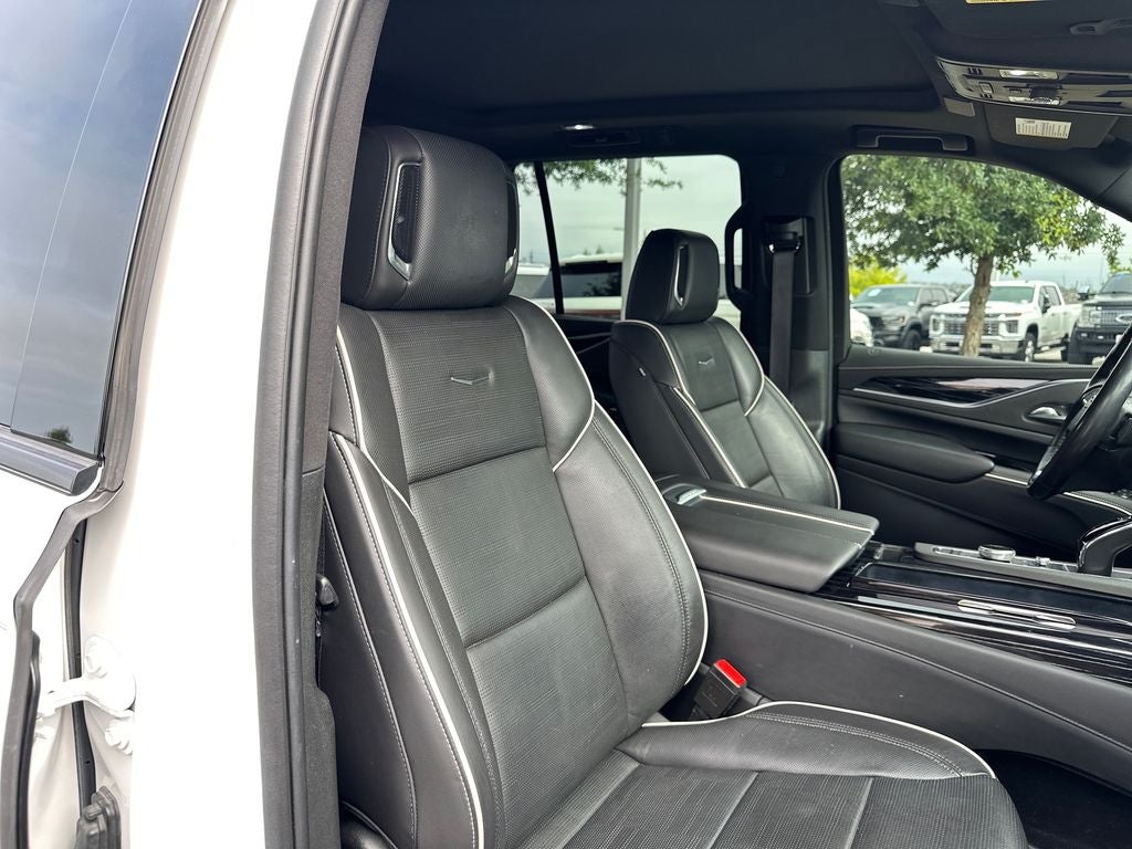 2022 Cadillac Escalade Sport