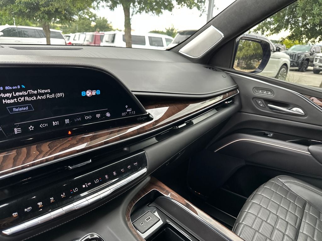 2021 Cadillac Escalade Sport Platinum