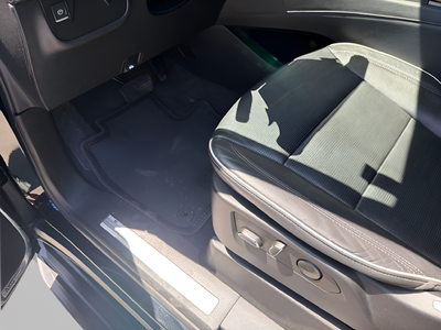 2022 Cadillac Escalade ESV Premium