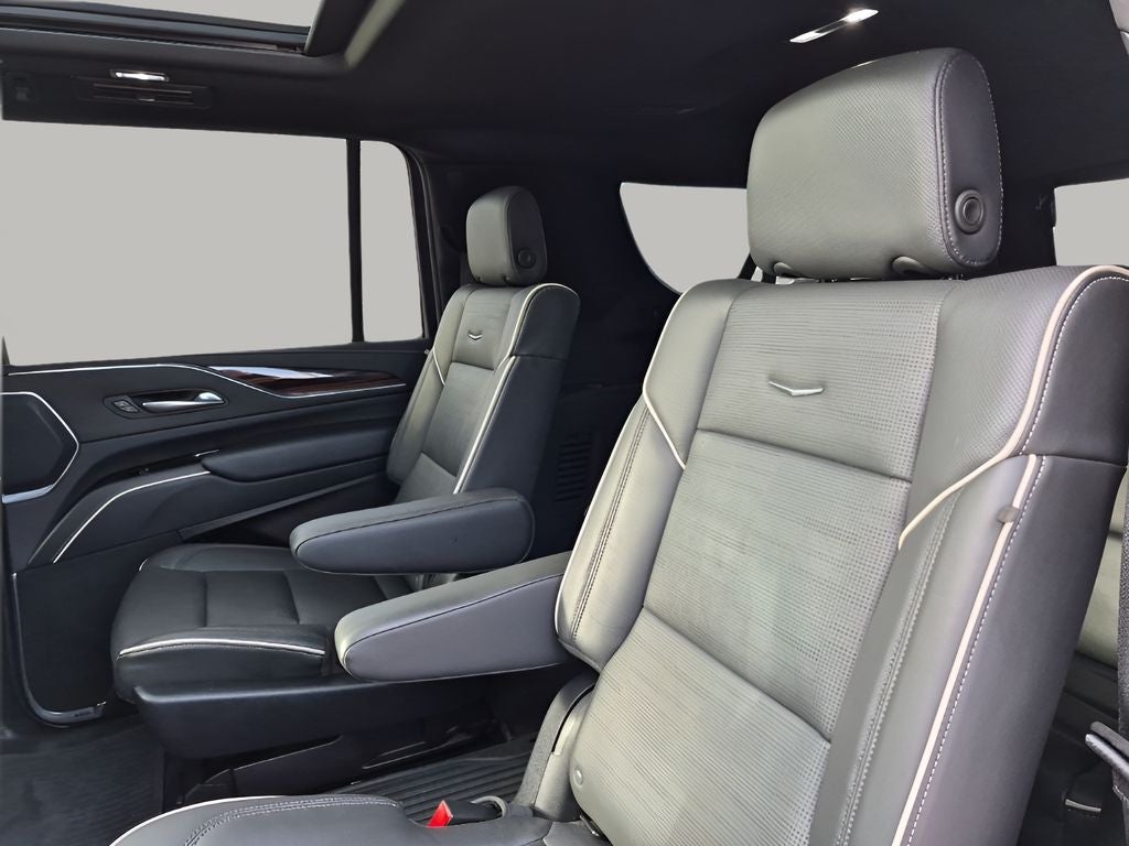 2024 Cadillac Escalade ESV Premium