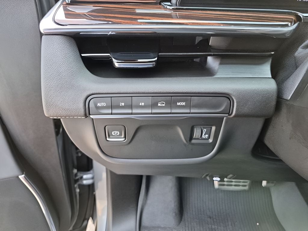 2024 Cadillac Escalade ESV Premium