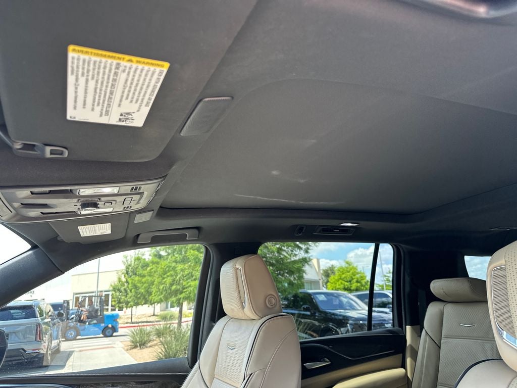 2023 Cadillac Escalade ESV Premium