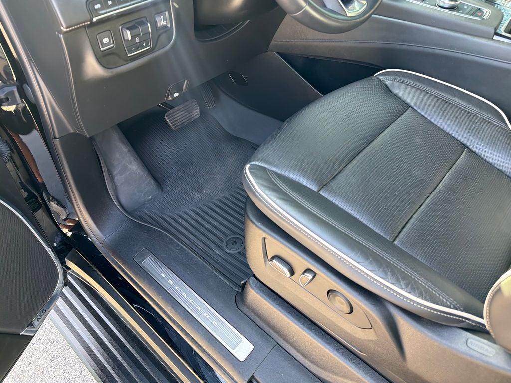 2022 Cadillac Escalade ESV Sport
