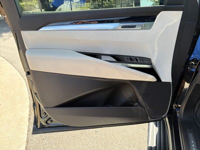 2025 Cadillac Escalade Sport