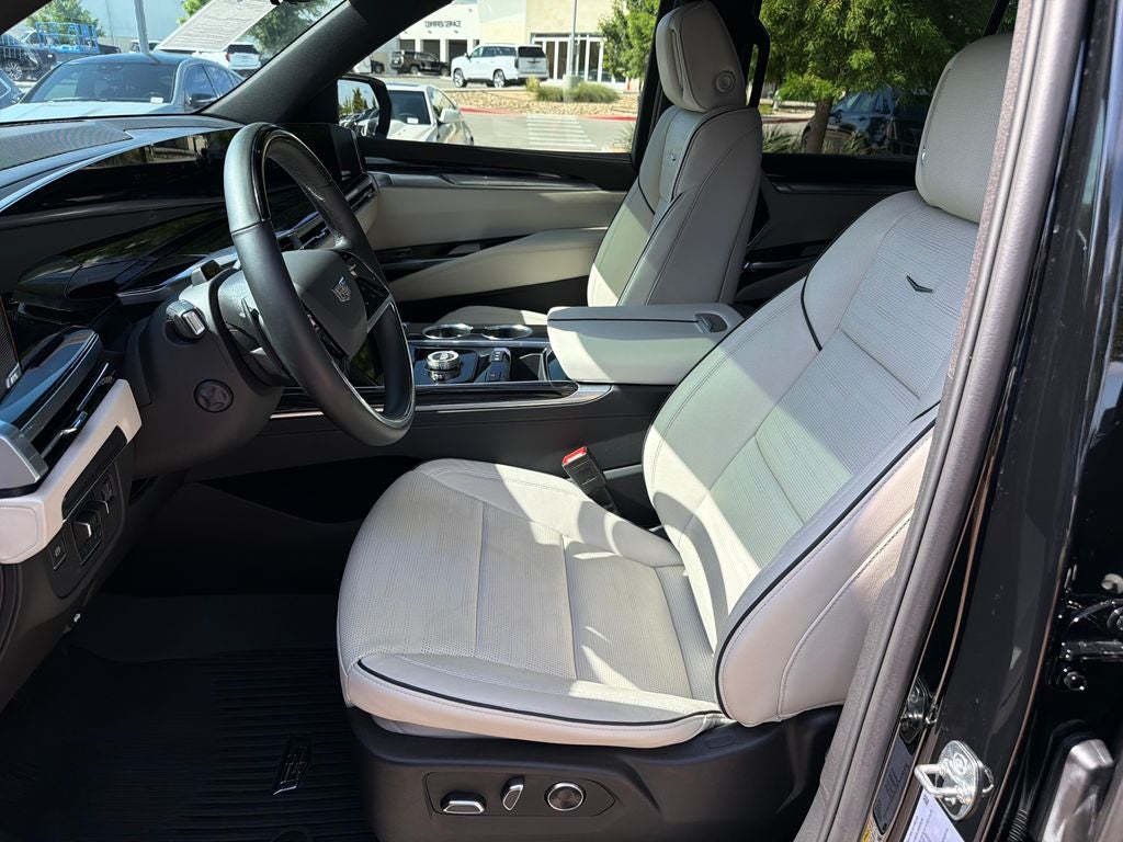 2025 Cadillac Escalade Sport
