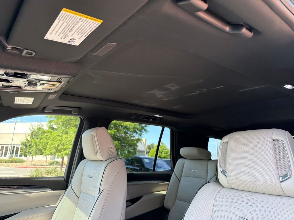 2025 Cadillac Escalade Sport