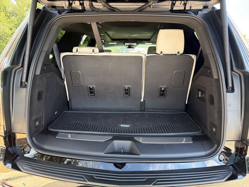 2025 Cadillac Escalade Sport