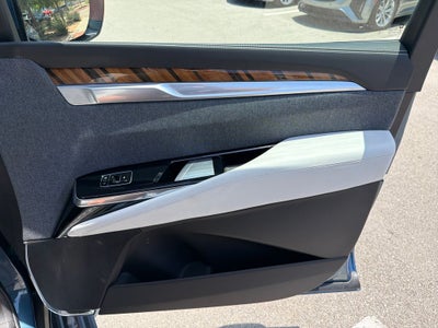 2025 Cadillac Escalade Sport Platinum