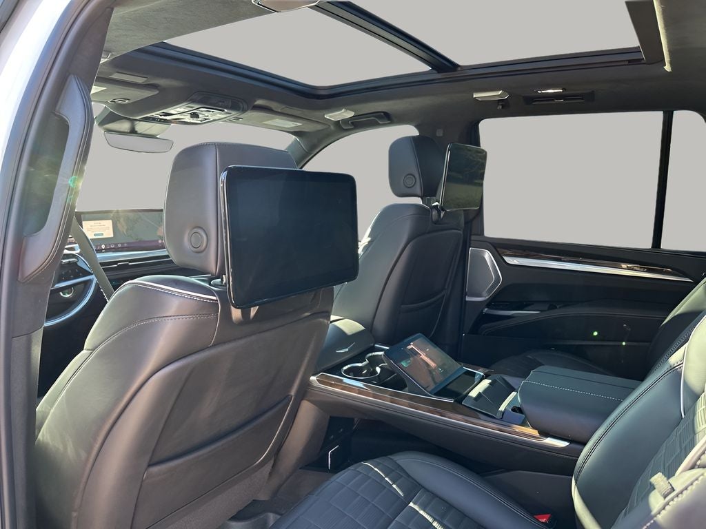 2025 Cadillac Escalade Sport Platinum