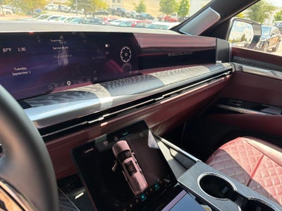 2025 Cadillac Escalade ESV Sport