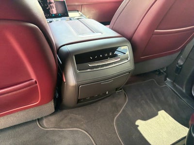 2025 Cadillac Escalade ESV Sport
